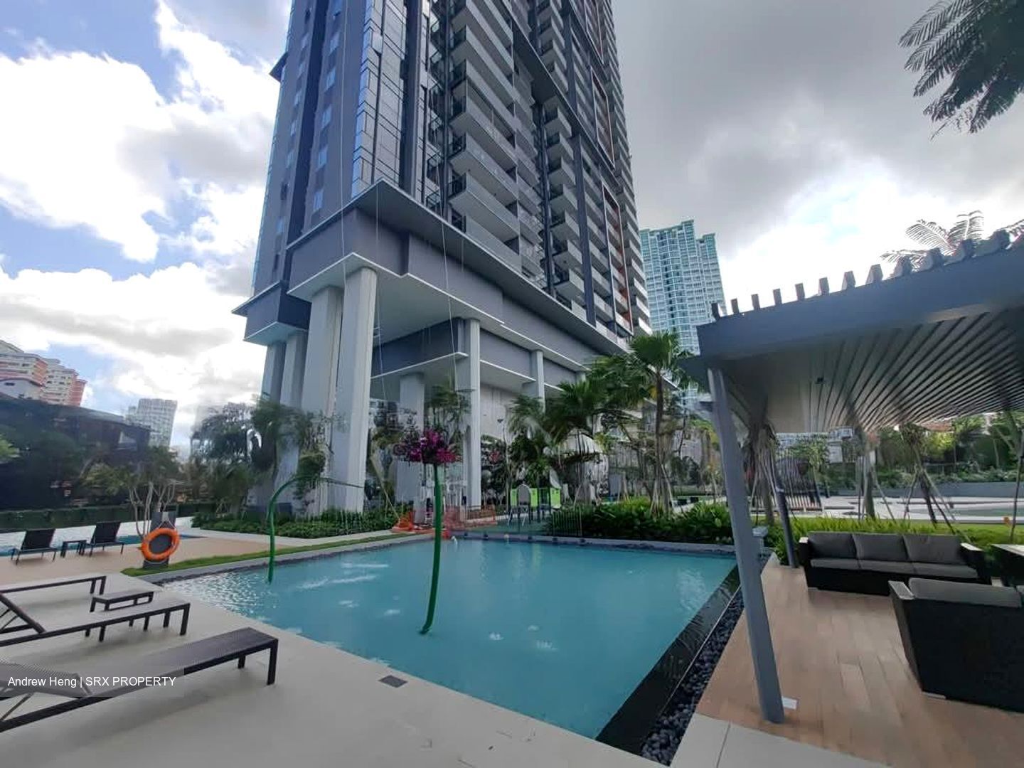 Stirling Residences (D3), Apartment #584382151